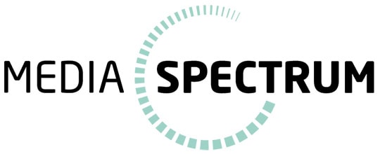 Das Logo zeigt den Schriftzug MEDIA SPECTRUM mit einem Halbkreis aus beabstandeten Linien, die das Wort SPECTRUM teilweise umgeben, auf weißem Hintergrund.