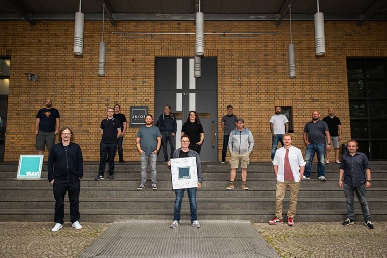 Raus aus dem Schatten der Stars: Deutsche Lichtdesigner und Licht- und Medienoperator organisieren sich