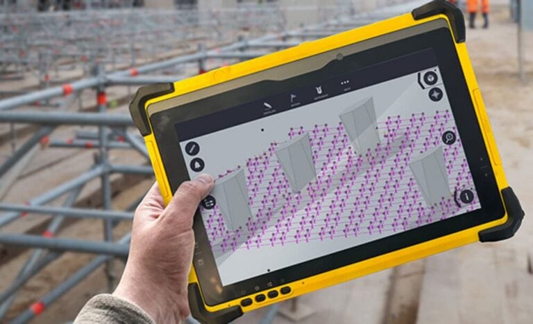 Neuer digitaler Service SIM2Field von Layher als „Produkt des Jahres“ ausgezeichnet