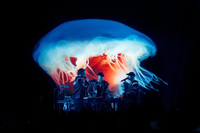 Music beyond the ears: SMODE delivers real-time visual power for Cercle Odyssey’s groundbreaking immersive concert experience