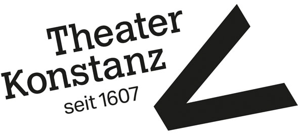 Logo für das Theater Konstanz mit dem Namen "Theater Konstanz seit 1607" in schwarzer Schrift und einer großen, schrägen schwarzen geometrischen Form auf weißem Hintergrund.