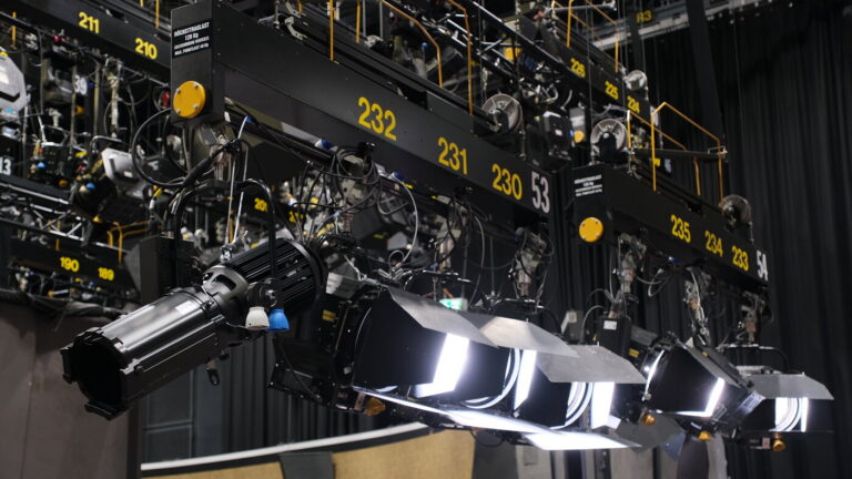 LED-Upgrade ohne Leuchtentausch: NDR entscheidet sich für nachhaltige Retrofit-Lösung mit Coemar ReLite Kit LED-Upgrade ohne Leuchtentausch: NDR entscheidet sich für nachhaltige Retrofit-Lösung mit Coemar ReLite Kit