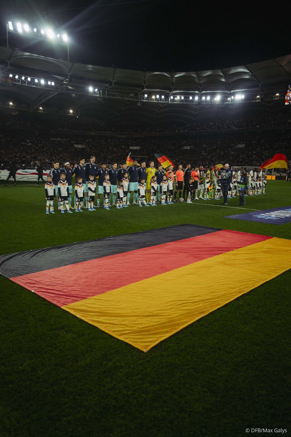 Riedel implementiert RefCam und Easy5G erstmals bei Fußball-Länderspiel