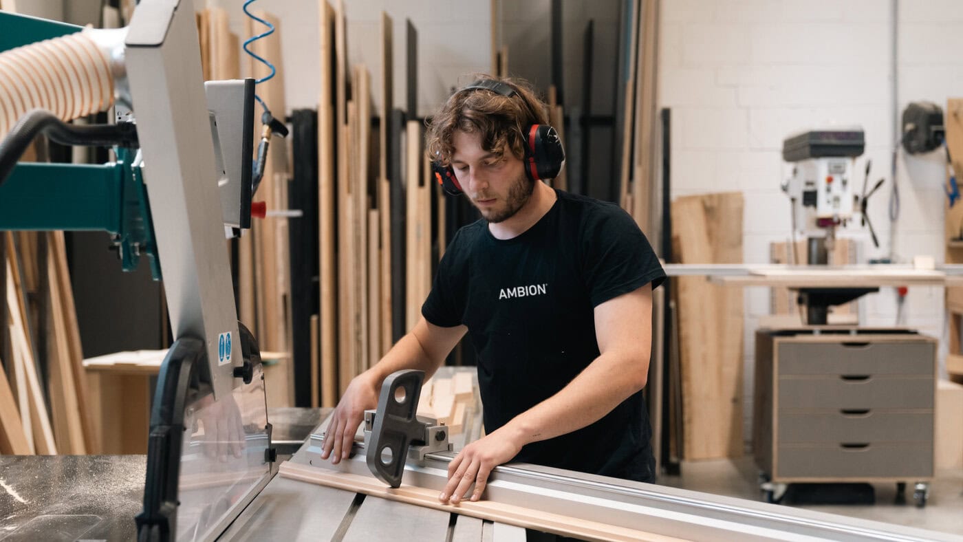 AMBION präsentiert Set- und Stagebau mit der Kampagne „Crafted Reality“ AMBION präsentiert Set- und Stagebau mit der Kampagne „Crafted Reality“