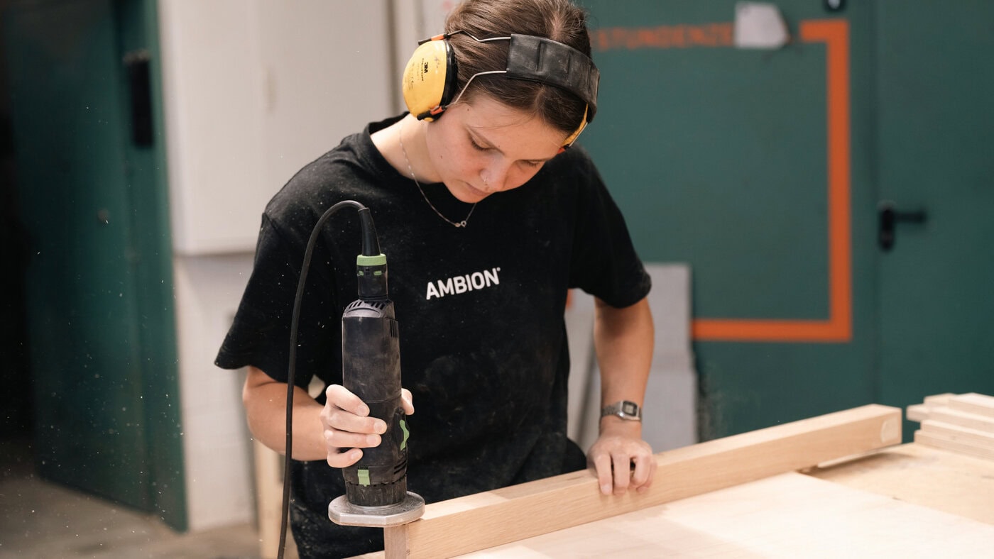 AMBION präsentiert Set- und Stagebau mit der Kampagne „Crafted Reality“ AMBION präsentiert Set- und Stagebau mit der Kampagne „Crafted Reality“