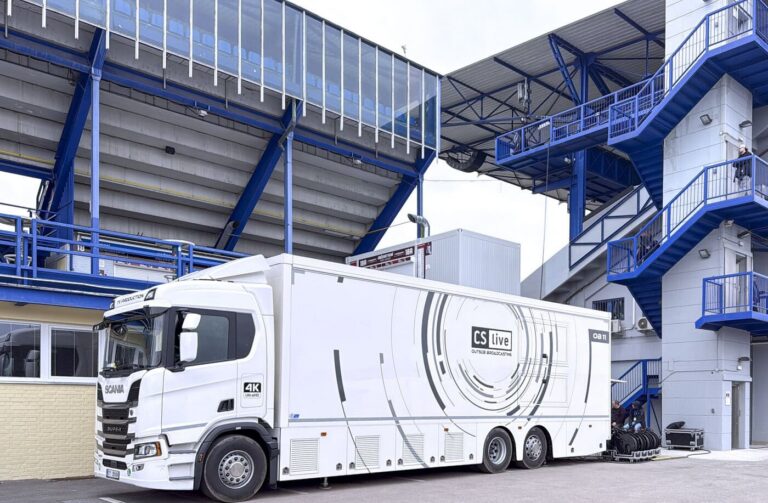 CS live geht mit Riedel MediorNet und hi human interface in die sichere Ü-Wagen-Zukunft