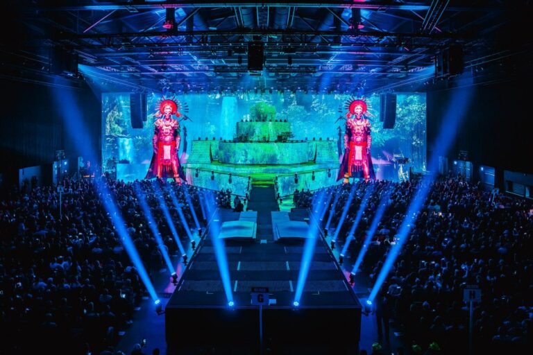 GLP X5 SERIES BEGLEITET DJ BOBO AUF „THE GREAT ADVENTURE“ TOUR 2026 GLP X5 SERIES BEGLEITET DJ BOBO AUF „THE GREAT ADVENTURE“ TOUR 2026