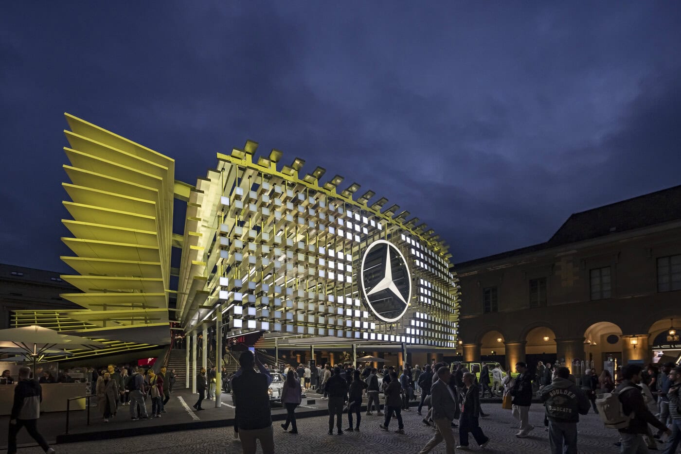 LICHT, MARKE, EMOTION – GLP BEGLEITET MERCEDES-BENZ AUF DER IAA MOBILITY 2025 LICHT, MARKE, EMOTION – GLP BEGLEITET MERCEDES-BENZ AUF DER IAA MOBILITY 2025
