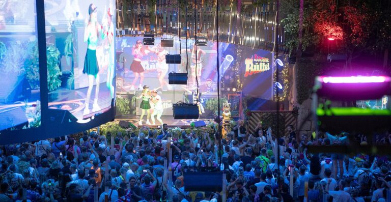 MegaPark Mallorca setzt auf Meyer Sound für druckvollen Clubsound MegaPark Mallorca setzt auf Meyer Sound für druckvollen Clubsound