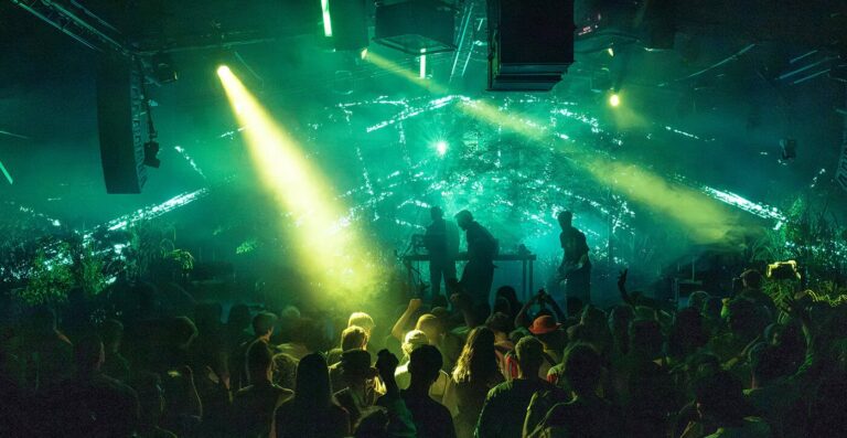 Meyer Sounds TIGRA feiert Premiere beim Roskilde Festival 2026 Meyer Sounds TIGRA feiert Premiere beim Roskilde Festival 2026