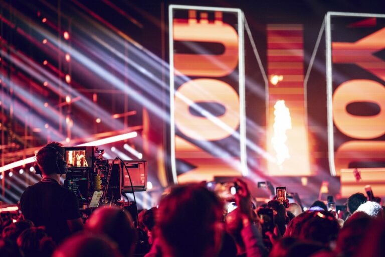 Riedel und ARRI bringen Cinematic Live Production zum Eurovision Song Contest Riedel und ARRI bringen Cinematic Live Production zum Eurovision Song Contest