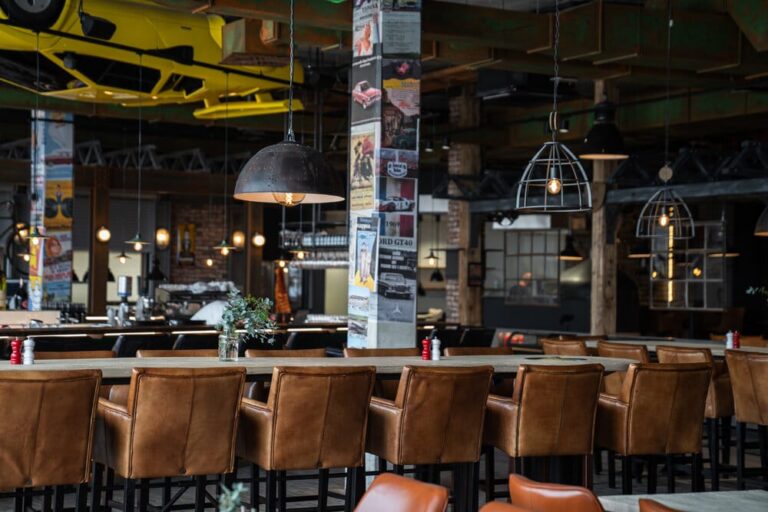 Satte Bässe statt Motorenlärm – Motorworld Inn Mallorca setzt auf LD Systems Audioinstallation Satte Bässe statt Motorenlärm – Motorworld Inn Mallorca setzt auf LD Systems Audioinstallation
