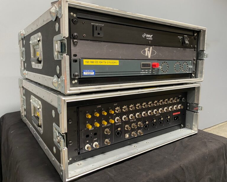 Touring Video erweitert Produktions-Workflows mit Riedel MediorNet und hi Riedel TouringVideo Rack 1 768x616