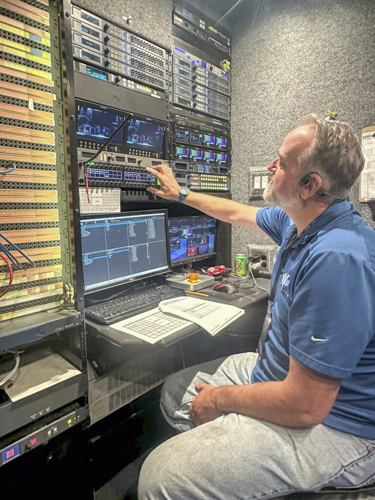 Touring Video erweitert Produktions-Workflows mit Riedel MediorNet und hi Riedel TouringVideo SmartPanel 1 768x1024