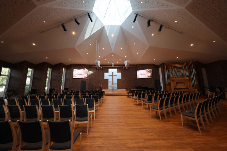 CODA Audio sorgt für klare Verhältnisse in Hagener Kirche CAD KircheWidey2 768x512